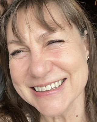 Photo of Mary Smeeth, Psychotherapist, MA, MUKCP