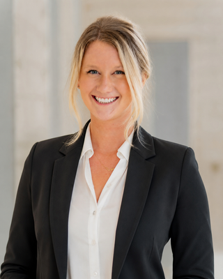 Photo of Giselle Edwards, Registered Psychotherapist, PhDc, CCC
