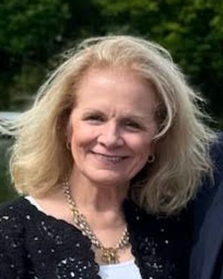 Photo of Lynn Diane Long, Psychiatric Nurse Practitioner, PhD, APRN, PMHNP