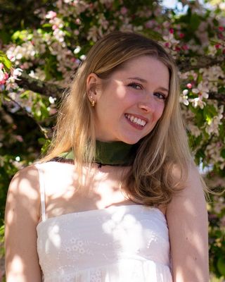 Photo of Chloe McKinney, Pre-Licensed Professional, BS, MS, BHT