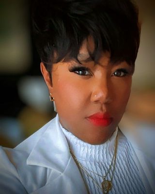 Photo of Ariana Phelps, LCSW Associate , LCSWa, LCASa