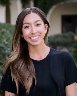 Photo of Sarah Lewis, Marriage & Family Therapist, LMFT, 132520