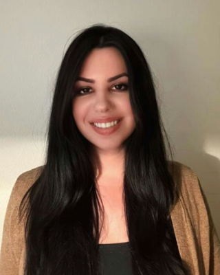 Photo of Alexandra Roffe, Counselor, LMHC