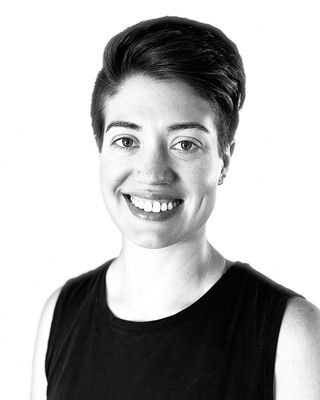 Photo of Katherine Linscott, Marriage & Family Therapist, MS, LCMFT