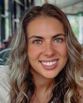 Photo of Dr Elpiniki Andrew, Psychologist, PhD, PsyBA - Clin. Psych