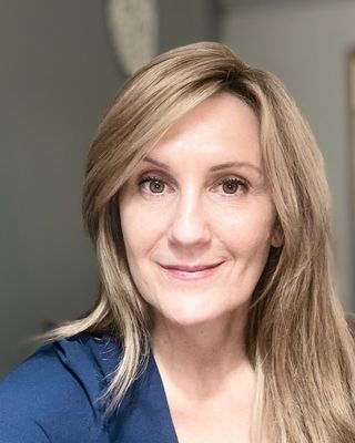 Photo of Melanie Fox-Smith, Registered Provisional Psychologist, BA, MC, CHNC, CCC