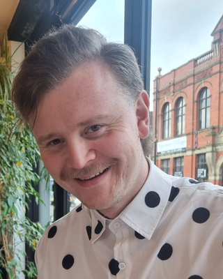 Photo of Rob Saxon-Steventon, Counsellor, MBACP