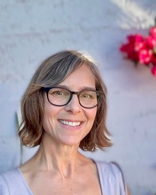 Photo of Debra Zambetti, Marriage & Family Therapist Associate, MA, AMFT, APCC