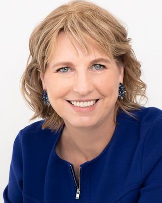 Photo of Dr Lynn Olivier, Psychologist, PsyBA Endorsed