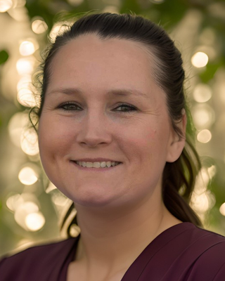 Photo of Raechel Callejo, Marriage & Family Therapist, LMFT