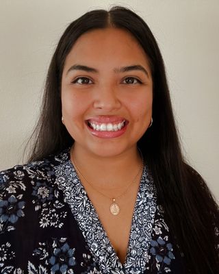 Photo of Kimberly Flores, Pre-Licensed Professional