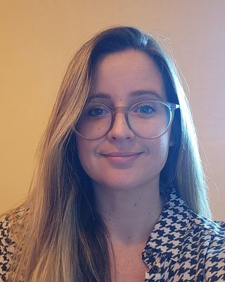 Photo of Chloe Roblett, Counsellor, DCounsPsych, MBACP
