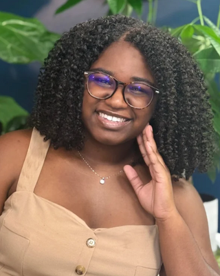 Photo of Victoria Johnson, Pre-Licensed Professional