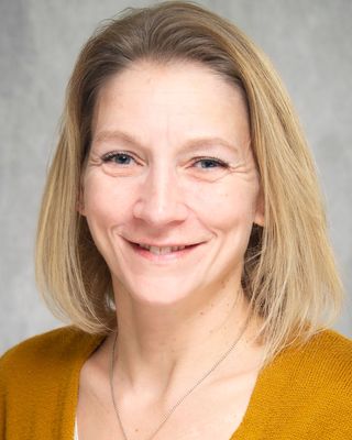 Photo of Cameron Hanson, Clinical Social Work/Therapist, LMSW