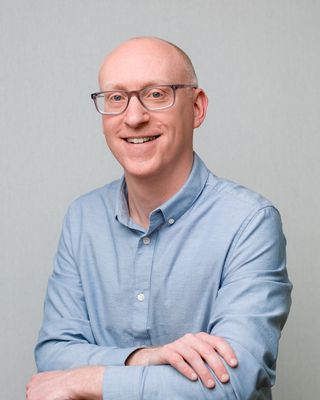 Photo of Ryan Hadley, Psychotherapist, MSc, MNCPS Acc.