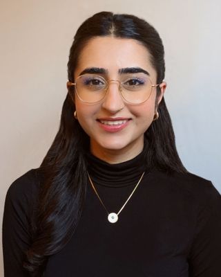 Photo of Ayesha Jawed, Registered Psychotherapist (Qualifying) in Central Toronto, Toronto, ON