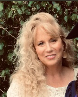 Photo of Gretchen Natale, Clinical Social Work/Therapist, LCSW, CAP, GRP, SAP, QS