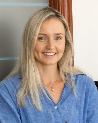 Photo of Dayna Jeffrey, Psychologist, PsyBA Prov