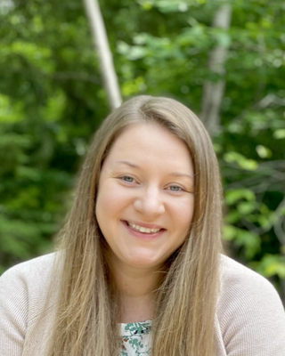 Photo of Holly Morin, Licensed Professional Counselor in Maine