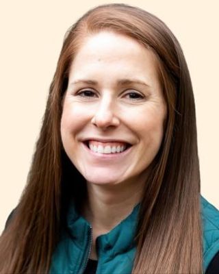 Photo of Amy Syen, Clinical Social Work/Therapist, MSW, LCSW