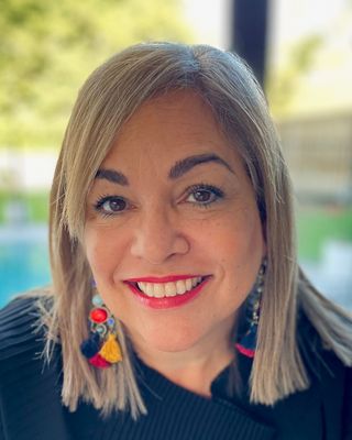 Photo of Tracey M Coombes, Counsellor, MA, ACA-L4