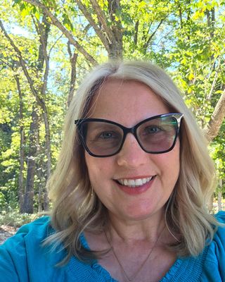 Photo of Amy Fry, Marriage & Family Therapist, LMFT, RPT