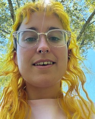 Photo of Molly O'Leary, Clinical Social Work/Therapist, LICSW, MSW