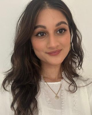 Photo of Nawal Akhtar, Psychotherapist, MBACP