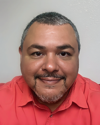 Photo of Roberto Martinez, Clinical Social Work/Therapist, LICSW