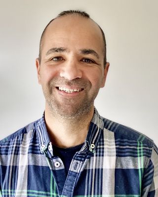 Photo of Claudio Mendes, Counsellor, MBACP Accred