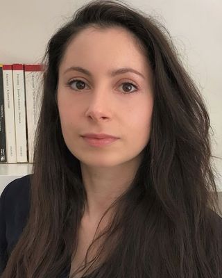 Photo of Danielle Corbett, Psychotherapist in London, England