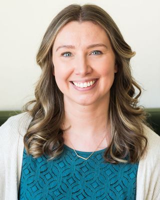 Photo of Lauren Callahan, LSW, CTRS, Clinical Social Work/Therapist