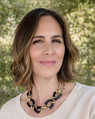 Photo of Virginia Conesa, Marriage & Family Therapist, MA, LMFT