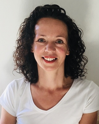 Photo of Niamh Goodyer, Counsellor in Burgess Hill, England