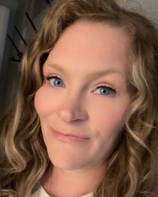 Photo of Maryann Holt, Marriage & Family Therapist, LMFT