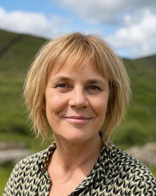 Photo of Jo Ryan, Counsellor, MBACP