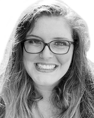 Photo of Ashley Oakes, Clinical Social Work/Therapist