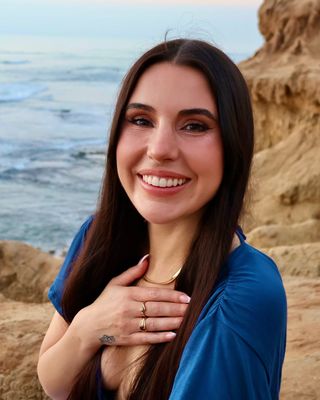 Photo of Renee Minx, Clinical Social Work/Therapist, MSW, LCSW, LCAS, CSI