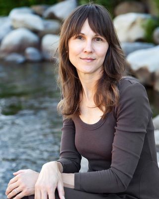 Photo of Erin Senn, Licensed Professional Counselor, SEP, Int, Level