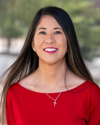 Photo of Tina Dong, Licensed Professional Counselor, LPC