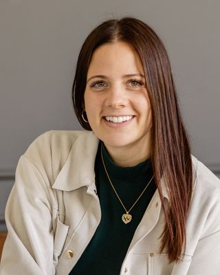 Photo of Asha Stapley, Counselor, ACMHC