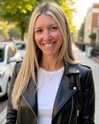 Photo of Holly Ferrell, Licensed Master Social Worker, LMSW