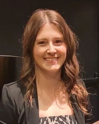 Photo of Samantha Cisilino, Registered Psychotherapist, MA, RP, RMFT
