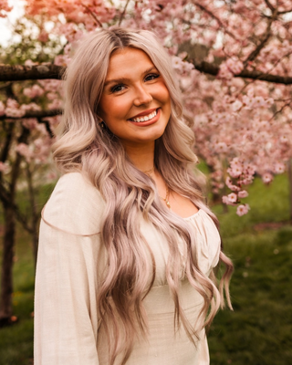 Photo of Sarah Cartenuto, MS, MHC-P