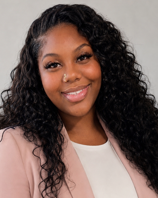 Photo of Arielle Feltus, Licensed Master Social Worker, LMSW