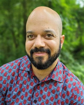 Photo of Jonathan Resille, Psychiatric Nurse Practitioner, MSN, PMHNP