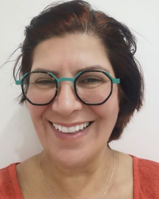 Photo of Aida T Mozayyan, Psychotherapist, MSc, MBACP