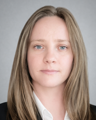 Photo of Cristina La Farre, Psychiatric Nurse Practitioner, DNP, PMHNP