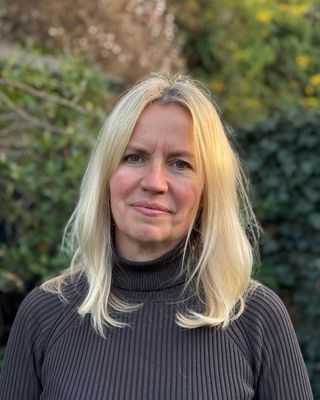 Photo of Lisa York, Psychotherapist, BACP