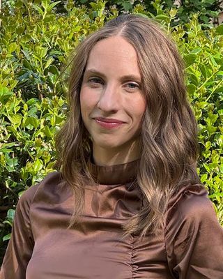 Photo of Alex Washburn, Licensed Clinical Mental Health Counselor, MA, LCMHC